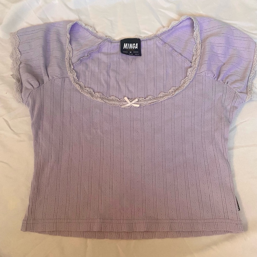 Minga London lace trim crop tee